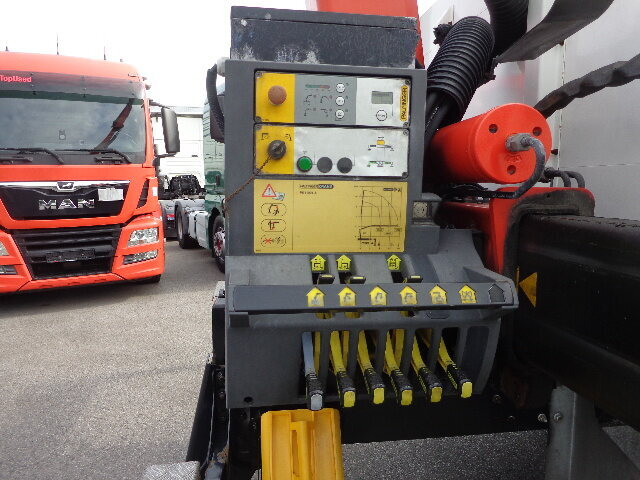MAN TGM 26.340 6x2-4 LL TGM 26.340 6x2-4 LL,Lenk-Liftachse, Heckkran, Palfinger PK 11.001, faltbar, - Camião grua, Camião de caixa aberta/ Plataforma: foto 2 MAN TGM 26.340 6x2-4 LL TGM 26.340 6x2-4 LL,Lenk-Liftachse, Heckkran, Palfinger PK 11.001, faltbar, - Camião grua, Camião de caixa aberta/ Plataforma: foto 2