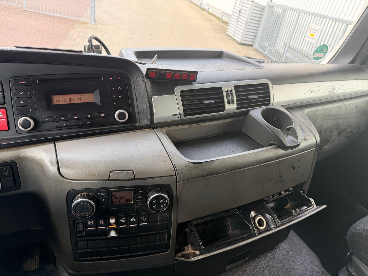 MAN TGS 18.360 4X2 BL TGS 18.360 4X2 BL, Hyva 10.45 S, Teleskopabrollanlage - Camião polibenne: foto 5 MAN TGS 18.360 4X2 BL TGS 18.360 4X2 BL, Hyva 10.45 S, Teleskopabrollanlage - Camião polibenne: foto 5