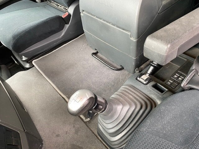 MAN TGS 18.400 4x4H BLS TGS 18.400 4x4H BLS + Auflieger KARRENA 10m³ Betonmischer - Camião betoneira: foto 4 MAN TGS 18.400 4x4H BLS TGS 18.400 4x4H BLS + Auflieger KARRENA 10m³ Betonmischer - Camião betoneira: foto 4