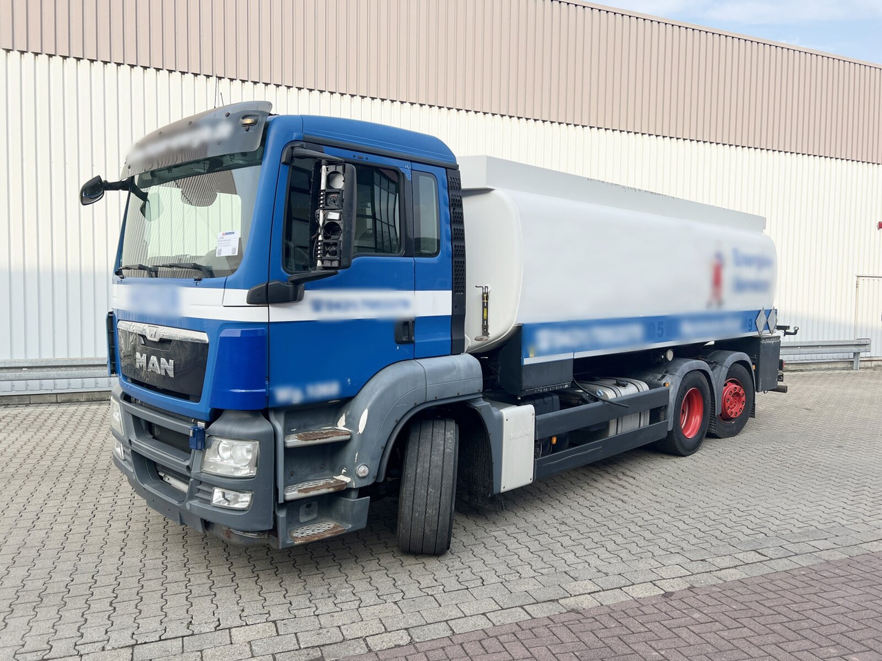 MAN TGS 26.400 6x2-4 BL TGS 26.400 6x2-4 BL, Lenk-/Liftachse, ADR, C.H. Bunge Tank ca. 20.600l, 4 Kammern - Caminhão tanque: foto 1 MAN TGS 26.400 6x2-4 BL TGS 26.400 6x2-4 BL, Lenk-/Liftachse, ADR, C.H. Bunge Tank ca. 20.600l, 4 Kammern - Caminhão tanque: foto 1