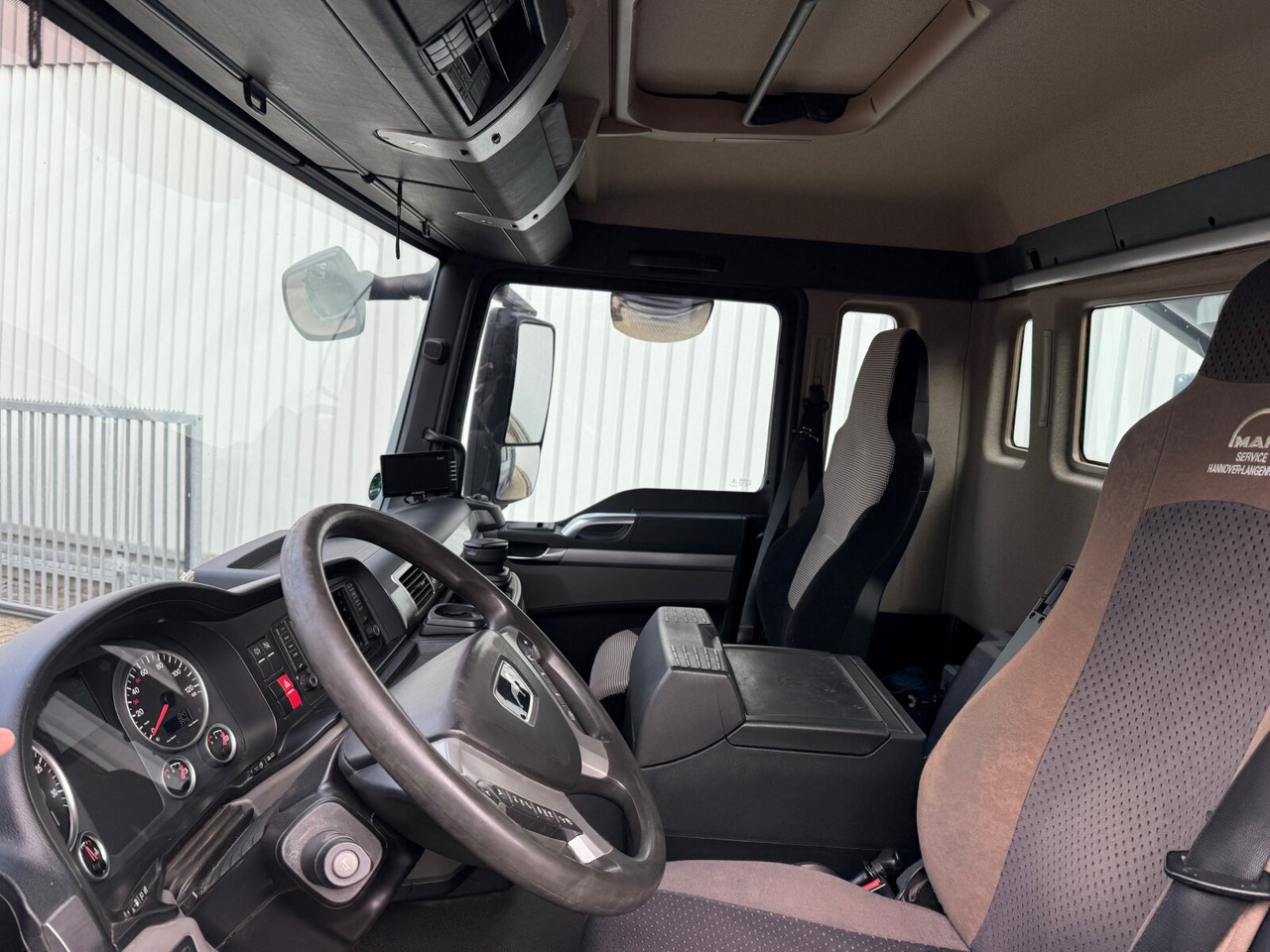 MAN TGS 26.460 6x4 BL TGS 26.460 6x4 BL, Alu-Bordwände - Camião basculante: foto 3 MAN TGS 26.460 6x4 BL TGS 26.460 6x4 BL, Alu-Bordwände - Camião basculante: foto 3