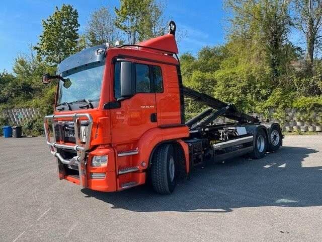 MAN TGS 26.480 6x2-4 BL TGS 26.480 6x2-4 BL, Intarder, Lenk-/Liftachse, Motorabtrieb - Camião polibenne: foto 1 MAN TGS 26.480 6x2-4 BL TGS 26.480 6x2-4 BL, Intarder, Lenk-/Liftachse, Motorabtrieb - Camião polibenne: foto 1