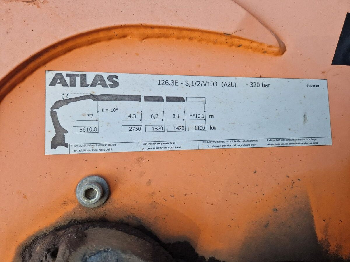 MAN TGS 28.440 6x2-4 BL TGS 28.440 6x2-4 BL, Lenk-/Liftachse, Kran Atlas 126.3E-A2L, Funk - Camião polibenne, Camião grua: foto 3 MAN TGS 28.440 6x2-4 BL TGS 28.440 6x2-4 BL, Lenk-/Liftachse, Kran Atlas 126.3E-A2L, Funk - Camião polibenne, Camião grua: foto 3