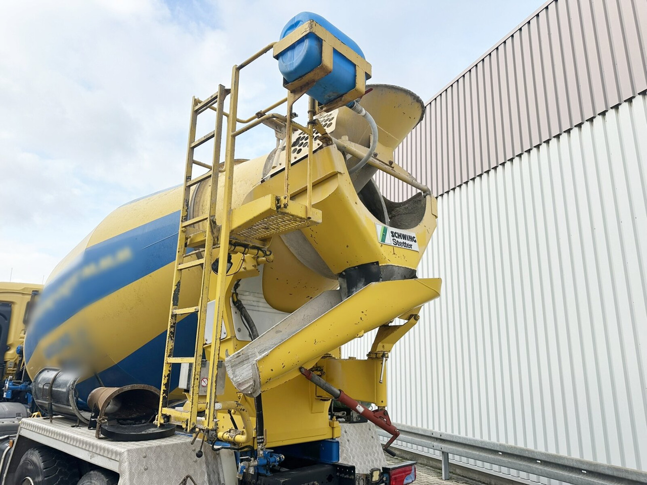 MAN TGS 32.400 8X4 BB TGS 32.400 8x4 BB, Stetter ca. 9m³ - Camião betoneira: foto 4 MAN TGS 32.400 8X4 BB TGS 32.400 8x4 BB, Stetter ca. 9m³ - Camião betoneira: foto 4