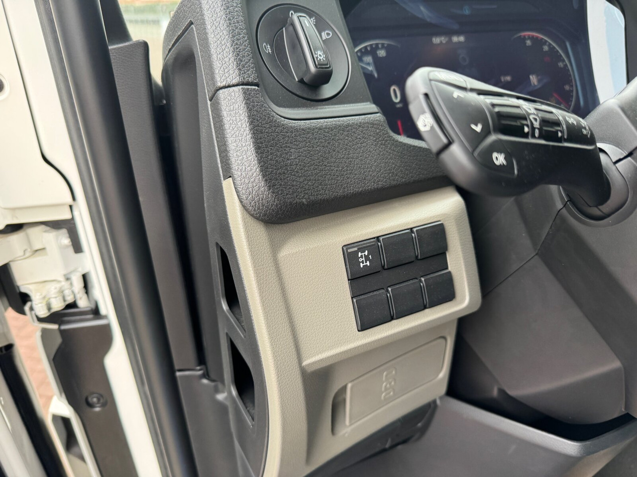 MAN TGS 33.440 6x4 BB TGS 33.440 6x4 BB, Bordmatik, mehrfach vorhanden! - Camião basculante: foto 3 MAN TGS 33.440 6x4 BB TGS 33.440 6x4 BB, Bordmatik, mehrfach vorhanden! - Camião basculante: foto 3