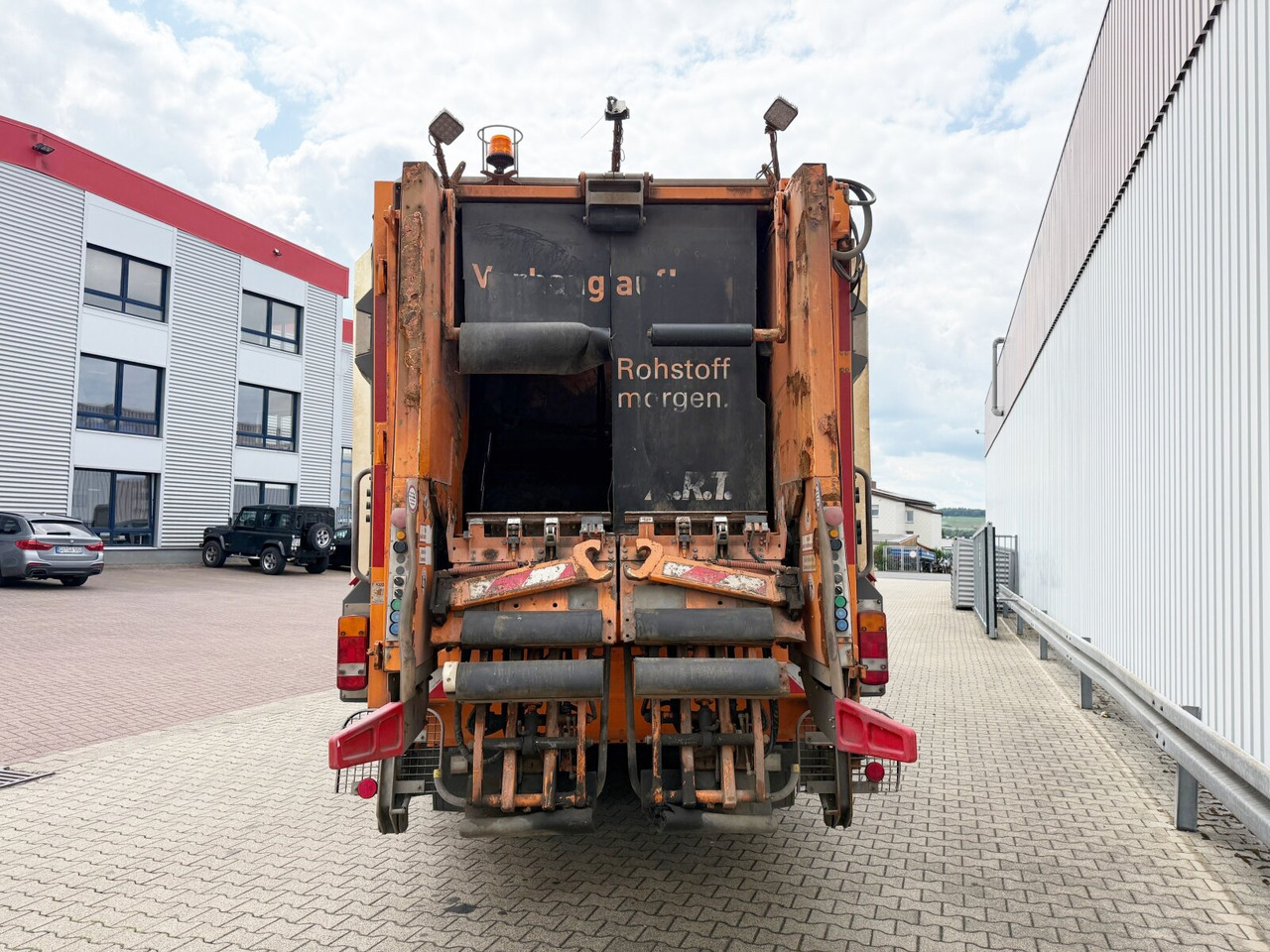 Leasing de MAN TGS 35.360 8x2-6 BL TGS 35.360 8x2-6 BL, 2x Lenkachse, Zöller Medium XL, Zöller-Schüttung MAN TGS 35.360 8x2-6 BL TGS 35.360 8x2-6 BL, 2x Lenkachse, Zöller Medium XL, Zöller-Schüttung: foto 11