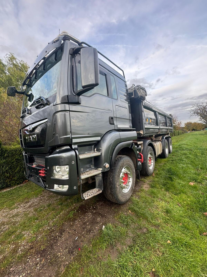 MAN TGS 35.510 8x4 BL TGS 35.510 8x4 BL, Bordmatik - Dumper: foto 1 MAN TGS 35.510 8x4 BL TGS 35.510 8x4 BL, Bordmatik - Dumper: foto 1