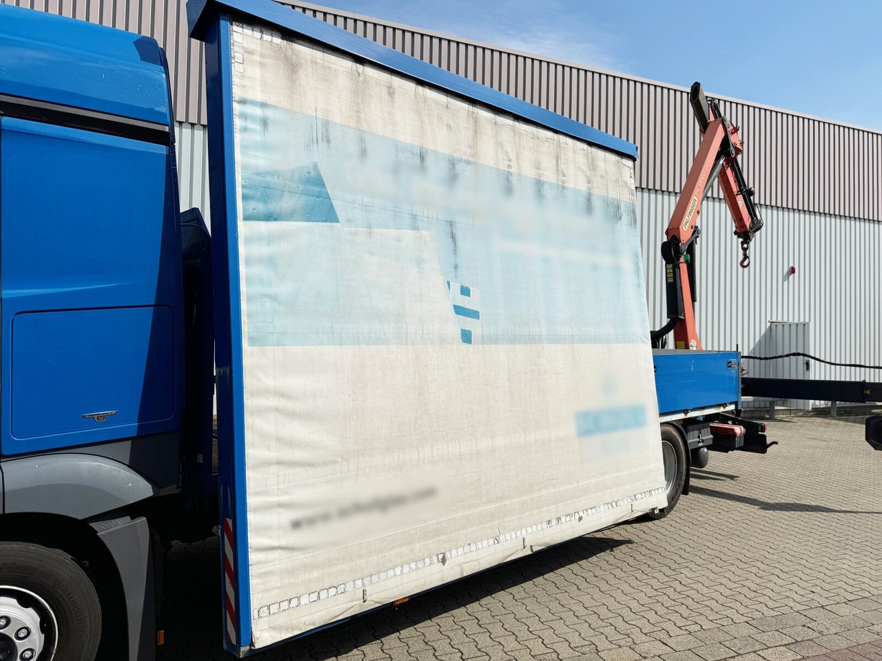 Mercedes-Benz Actros 1836 L 4x2 Actros 1836 L 4x2, Glastransporter, Heckkran Palfinger Pk 12002-EH, Funk - Camião grua: foto 4 Mercedes-Benz Actros 1836 L 4x2 Actros 1836 L 4x2, Glastransporter, Heckkran Palfinger Pk 12002-EH, Funk - Camião grua: foto 4