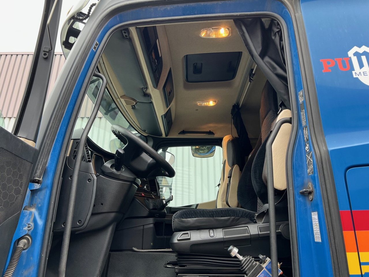 Mercedes-Benz Actros 1848 L 4x2 Actros 1848 L 4x2, Retarder, Getreidekipper ca. 16m³ - Camião basculante: foto 4 Mercedes-Benz Actros 1848 L 4x2 Actros 1848 L 4x2, Retarder, Getreidekipper ca. 16m³ - Camião basculante: foto 4