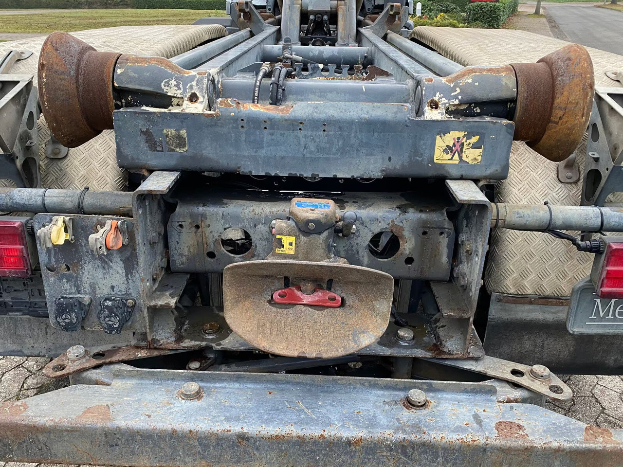 Mercedes-Benz Actros 2641 6x4 Actros 2641 6x4 - Camião polibenne: foto 5 Mercedes-Benz Actros 2641 6x4 Actros 2641 6x4 - Camião polibenne: foto 5