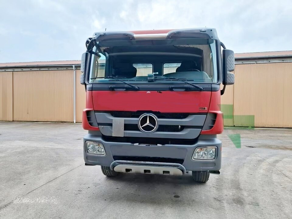 Mercedes-Benz Actros 2644 LK 6x4 Actros 2644 LK 6x4 VDL Abrollanlage - Camião polibenne: foto 1 Mercedes-Benz Actros 2644 LK 6x4 Actros 2644 LK 6x4 VDL Abrollanlage - Camião polibenne: foto 1