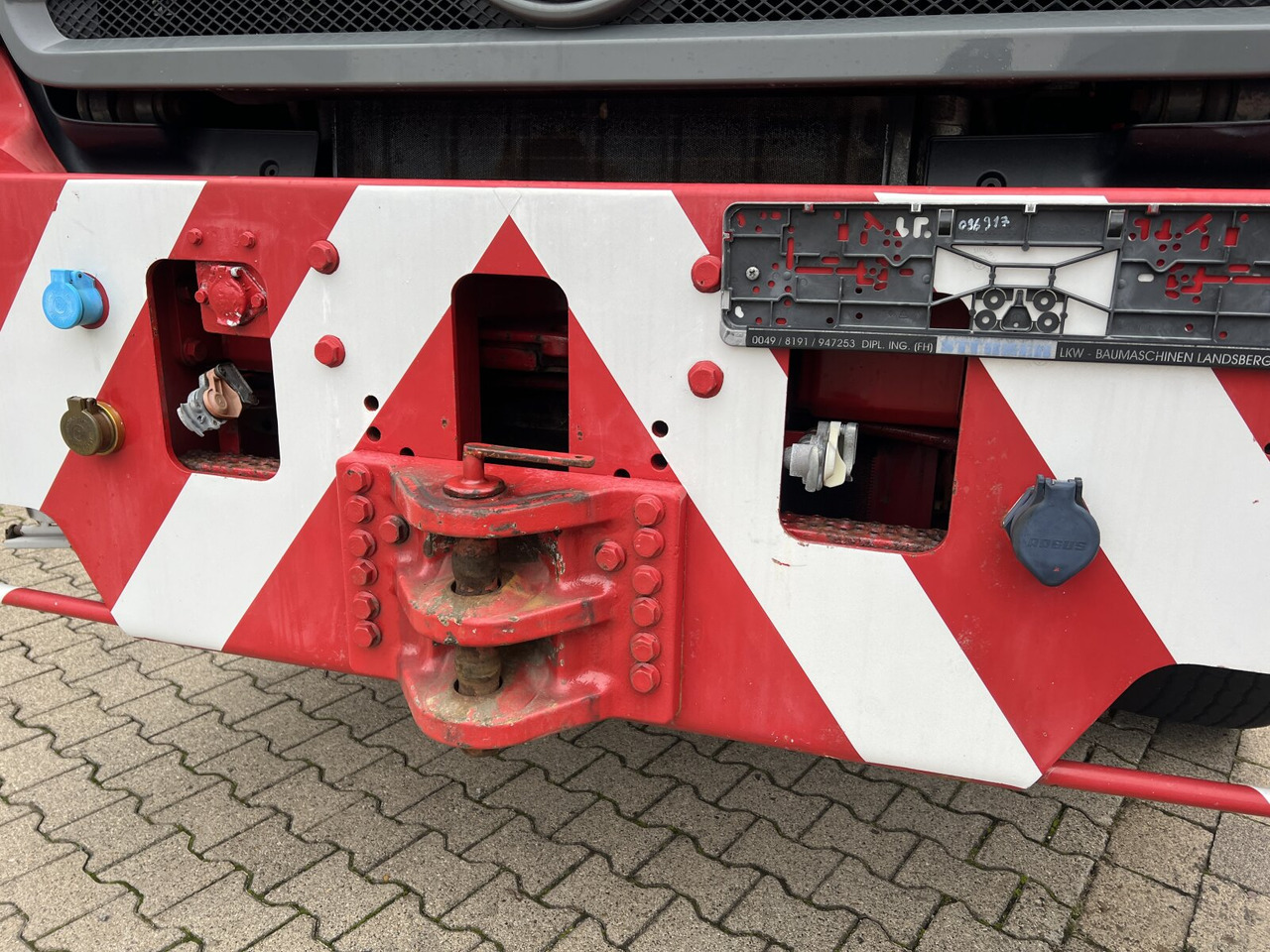 Leasing de Mercedes-Benz Actros 3346 AK 6x6 Actros 3346 AK 6x6 Mercedes-Benz Actros 3346 AK 6x6 Actros 3346 AK 6x6: foto 13