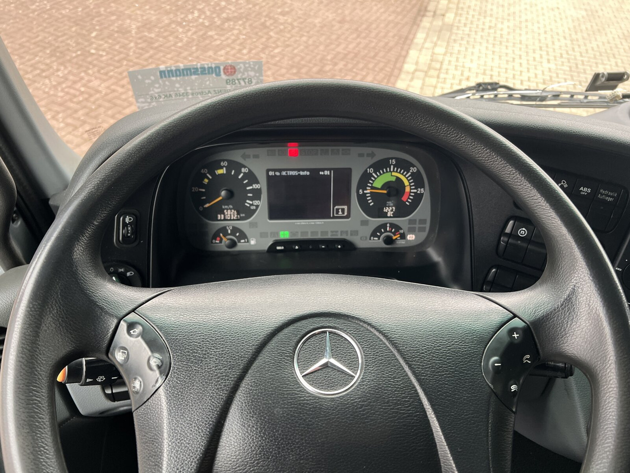 Leasing de Mercedes-Benz Actros 3346 AK 6x6 Actros 3346 AK 6x6 Mercedes-Benz Actros 3346 AK 6x6 Actros 3346 AK 6x6: foto 5