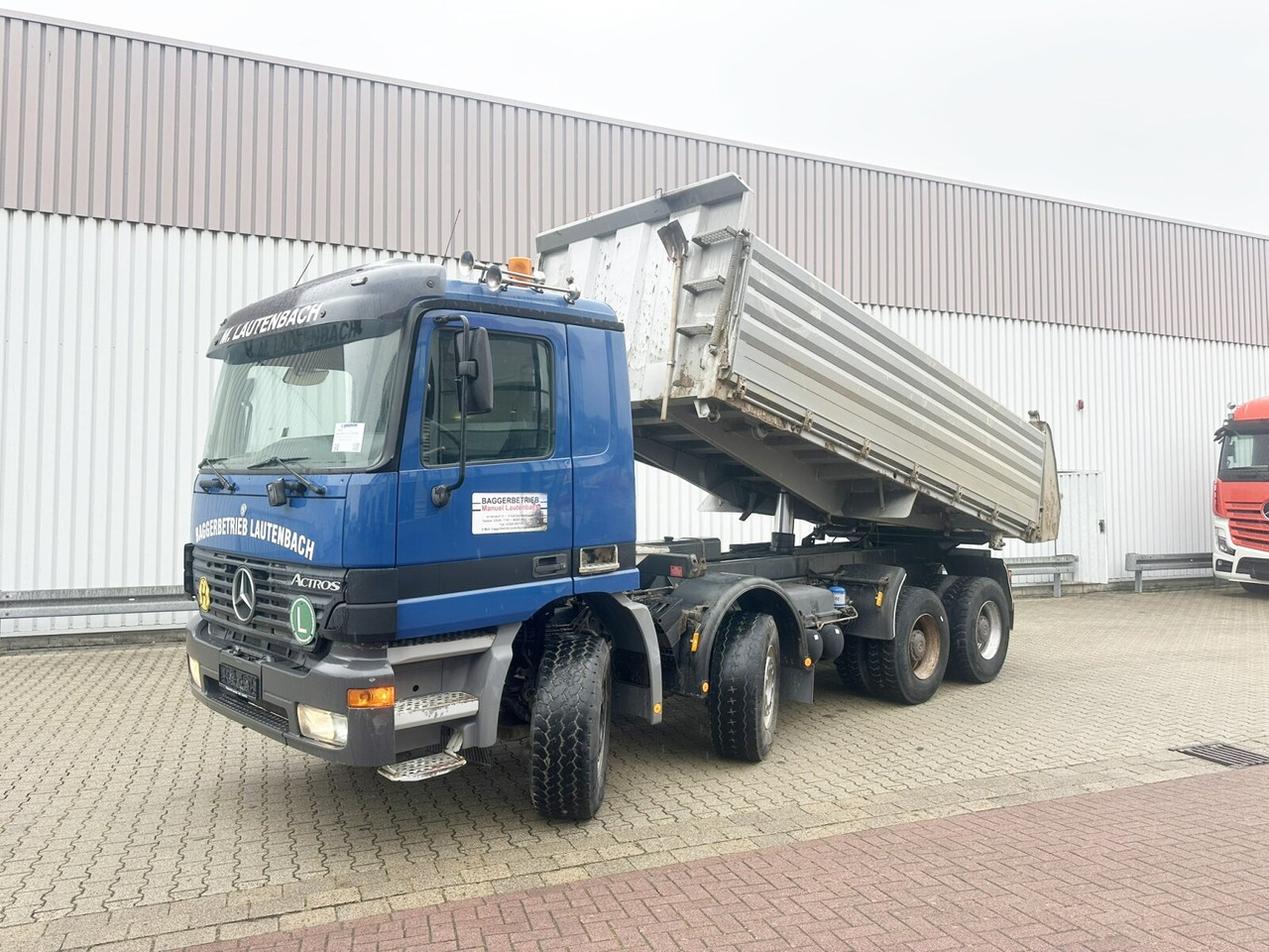 Mercedes-Benz Actros 4140 8x4/4 Actros 4140 8x4/4, Alu-Bordwände - Camião basculante: foto 1 Mercedes-Benz Actros 4140 8x4/4 Actros 4140 8x4/4, Alu-Bordwände - Camião basculante: foto 1