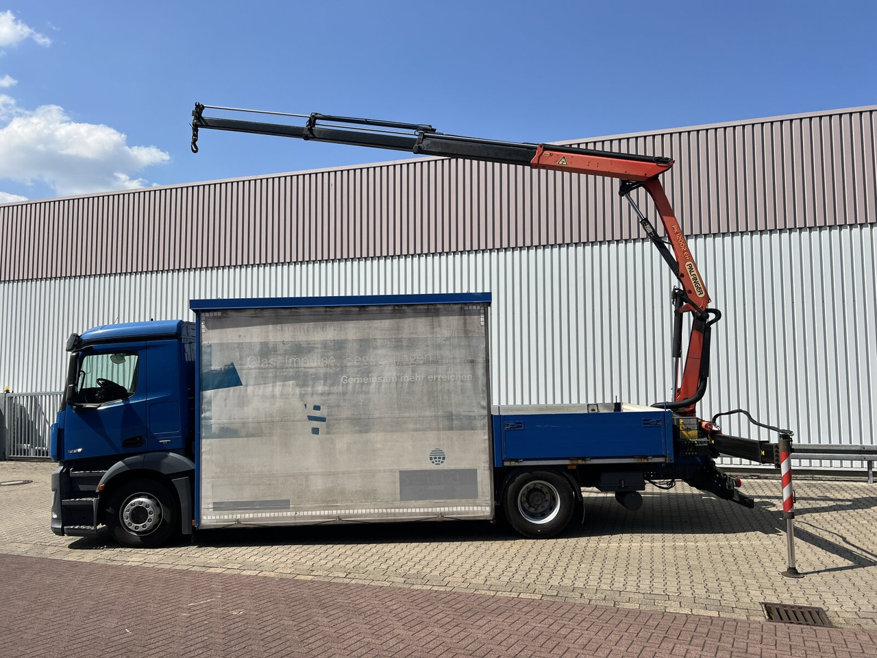 Camião grua Mercedes-Benz Antos 1836 L 4x2 Antos 1836 L 4x2, Glastransporter, Heckkran Palfinger Pk 12002-EH, Funk: foto 11