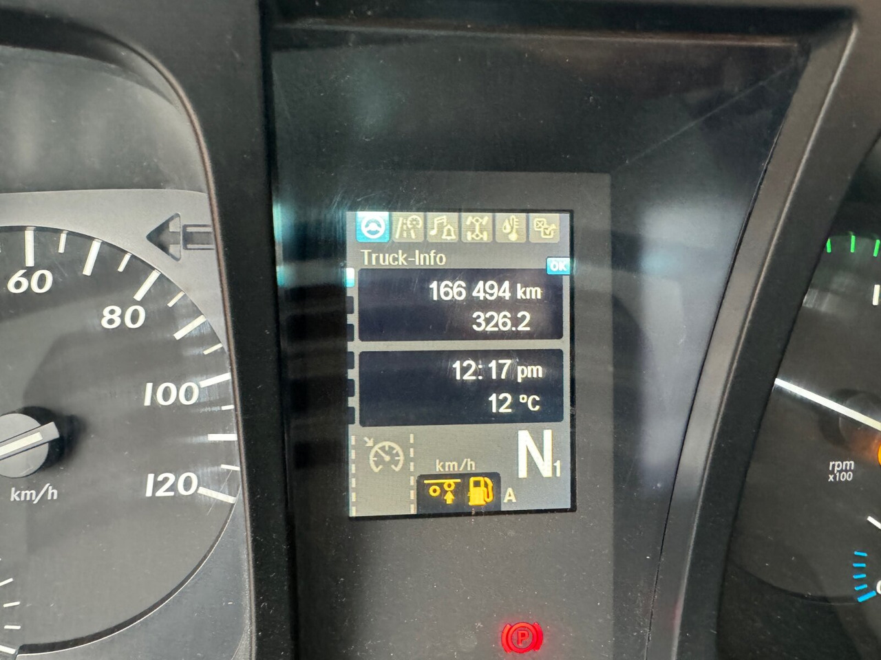 Mercedes-Benz Antos 2536/43 L 6x2 Antos 2536/43 L 6x2, Liftachse, Hiab XR 21S61 bis 7 m Container - Camião polibenne: foto 5 Mercedes-Benz Antos 2536/43 L 6x2 Antos 2536/43 L 6x2, Liftachse, Hiab XR 21S61 bis 7 m Container - Camião polibenne: foto 5