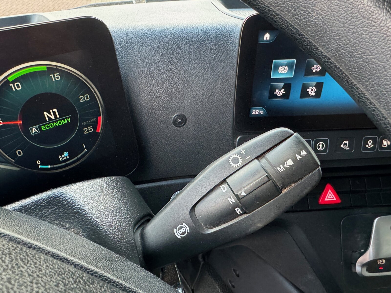 Mercedes-Benz Arocs 1840 L 4x2 Arocs 1840 L 4x2/48, MultimediaCockpit, Navi - Camião polibenne: foto 5 Mercedes-Benz Arocs 1840 L 4x2 Arocs 1840 L 4x2/48, MultimediaCockpit, Navi - Camião polibenne: foto 5