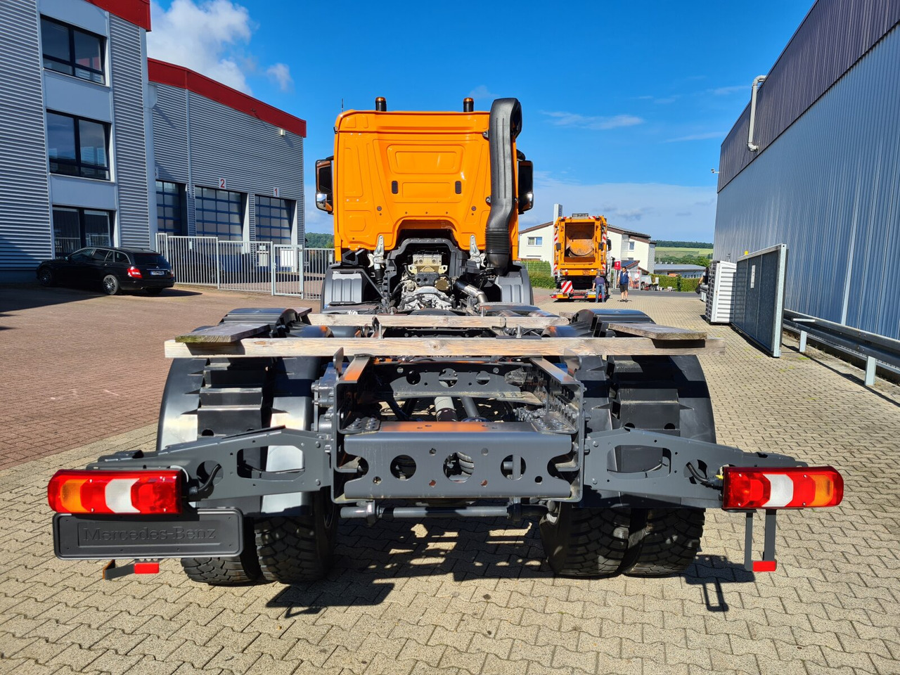 Camião chassi novo Mercedes-Benz Arocs 2033 A 4x4 Arocs 2033 A 4x4, Grounder, Motorabtrieb: foto 10 Camião chassi novo Mercedes-Benz Arocs 2033 A 4x4 Arocs 2033 A 4x4, Grounder, Motorabtrieb: foto 10