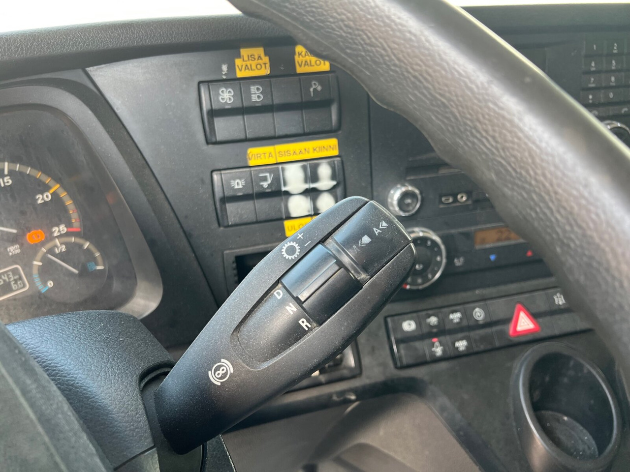 Mercedes-Benz Arocs 2642/45 K 6x4 Arocs 2642/45 K 6x4/33 , Retarder, Motorabtrieb - Camião polibenne: foto 5 Mercedes-Benz Arocs 2642/45 K 6x4 Arocs 2642/45 K 6x4/33 , Retarder, Motorabtrieb - Camião polibenne: foto 5