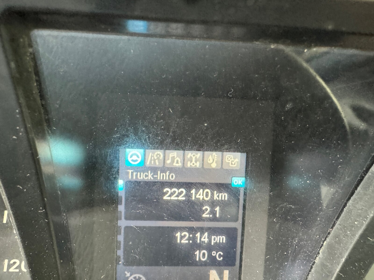 Mercedes-Benz Arocs 2642 K 6x4 Arocs 2642 K 6x4 - Camião basculante: foto 4 Mercedes-Benz Arocs 2642 K 6x4 Arocs 2642 K 6x4 - Camião basculante: foto 4