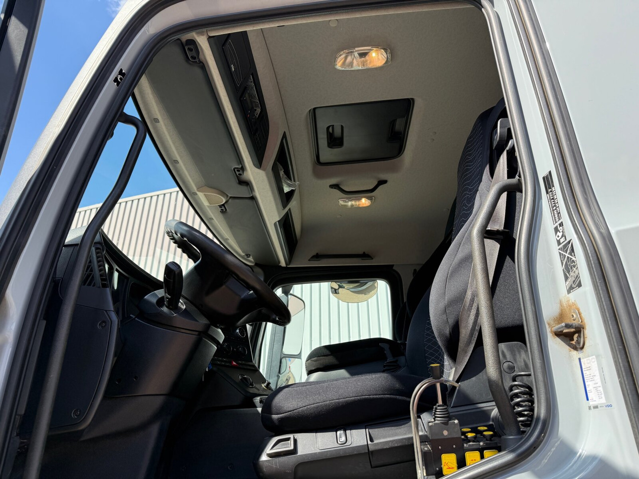 Mercedes-Benz Arocs 2643 LK 6x4 HAD Arocs 2643 LK 6x4 HAD, HydroDrive, Navi - Camião polibenne: foto 4 Mercedes-Benz Arocs 2643 LK 6x4 HAD Arocs 2643 LK 6x4 HAD, HydroDrive, Navi - Camião polibenne: foto 4