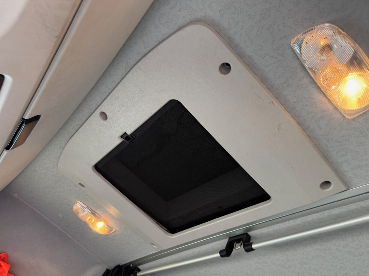 Mercedes-Benz Arocs 2651 L 6x4 Arocs 2651 L 6x4, Retarder, StreamSpace - Camião chassi: foto 5 Mercedes-Benz Arocs 2651 L 6x4 Arocs 2651 L 6x4, Retarder, StreamSpace - Camião chassi: foto 5