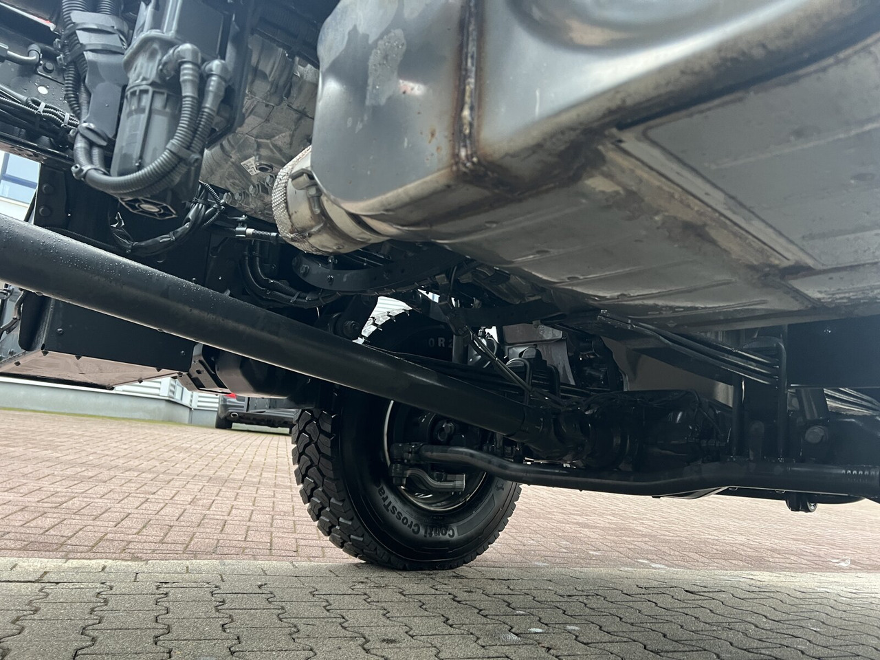 Mercedes-Benz Arocs 3340/46 A 6x6 Arocs 3340/46 A 6x6/39, Grounder - Camião polibenne: foto 5 Mercedes-Benz Arocs 3340/46 A 6x6 Arocs 3340/46 A 6x6/39, Grounder - Camião polibenne: foto 5