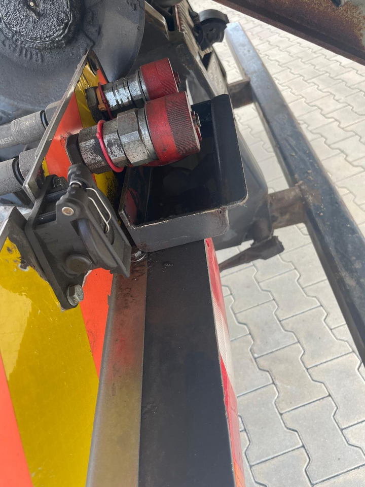 Mercedes-Benz Atego 1224 K 4x2 Atego 1224 K 4x2 - Camião polibenne: foto 5 Mercedes-Benz Atego 1224 K 4x2 Atego 1224 K 4x2 - Camião polibenne: foto 5