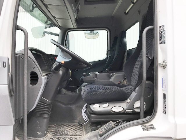 Mercedes-Benz Atego 1224 L 4x2 Atego 1224 L 4x2 Glastransporter, gegen Aufpreis Heckkran Fassi F95A21 - Camião de caixa aberta/ Plataforma, Camião grua: foto 3 Mercedes-Benz Atego 1224 L 4x2 Atego 1224 L 4x2 Glastransporter, gegen Aufpreis Heckkran Fassi F95A21 - Camião de caixa aberta/ Plataforma, Camião grua: foto 3