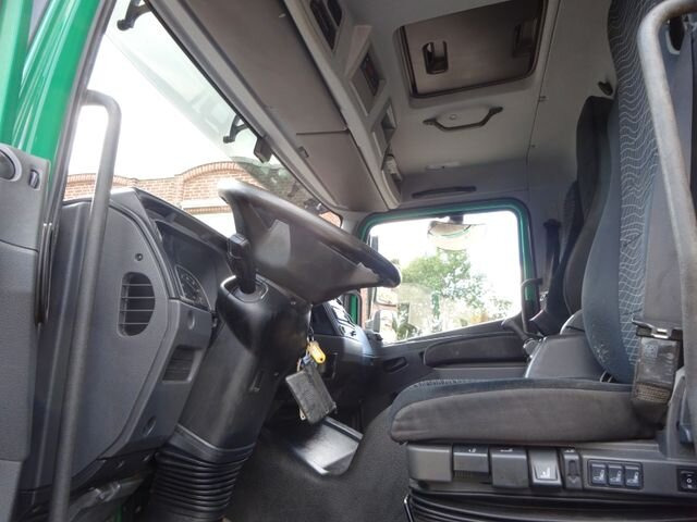 Mercedes-Benz Atego 1530 AK 4x4 Atego 1530 AK 4x4 - Camião basculante: foto 5 Mercedes-Benz Atego 1530 AK 4x4 Atego 1530 AK 4x4 - Camião basculante: foto 5