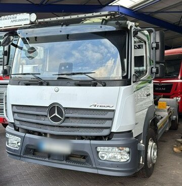 Mercedes-Benz Atego 1627 L 4x2 Atego 1627 L 4x2, 6-Zylinder, Motorabtrieb - Camião chassi: foto 1 Mercedes-Benz Atego 1627 L 4x2 Atego 1627 L 4x2, 6-Zylinder, Motorabtrieb - Camião chassi: foto 1