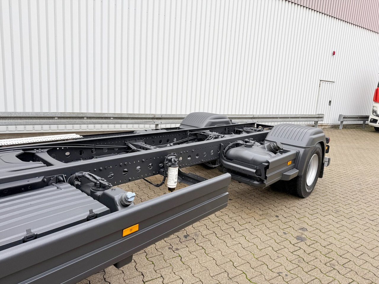 Camião chassi Mercedes-Benz Atego 1627 L 4x2 Atego 1627 L 4x2, 6-Zylinder, Motorabtrieb: foto 14 Camião chassi Mercedes-Benz Atego 1627 L 4x2 Atego 1627 L 4x2, 6-Zylinder, Motorabtrieb: foto 14