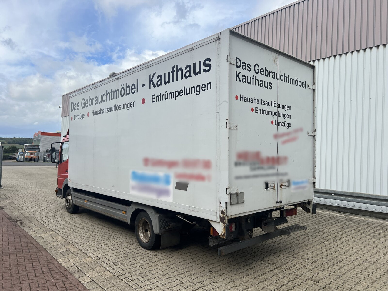 Mercedes-Benz Atego 818L 4x2 Atego 818L 4x2 - Camião furgão: foto 4 Mercedes-Benz Atego 818L 4x2 Atego 818L 4x2 - Camião furgão: foto 4