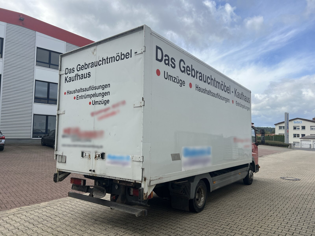 Mercedes-Benz Atego 818L 4x2 Atego 818L 4x2 - Camião furgão: foto 3 Mercedes-Benz Atego 818L 4x2 Atego 818L 4x2 - Camião furgão: foto 3