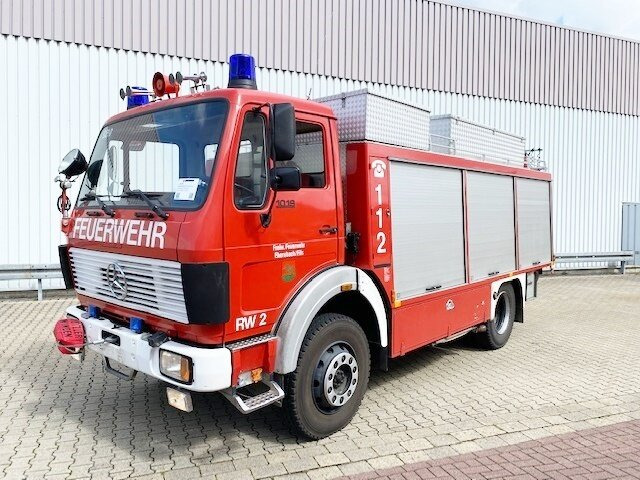 Mercedes-Benz NG 1019 AF 4x4 NG 1019 AF 4x4, Rüstwagen RW-2, Seilwinde - Carro de bombeiro: foto 1 Mercedes-Benz NG 1019 AF 4x4 NG 1019 AF 4x4, Rüstwagen RW-2, Seilwinde - Carro de bombeiro: foto 1