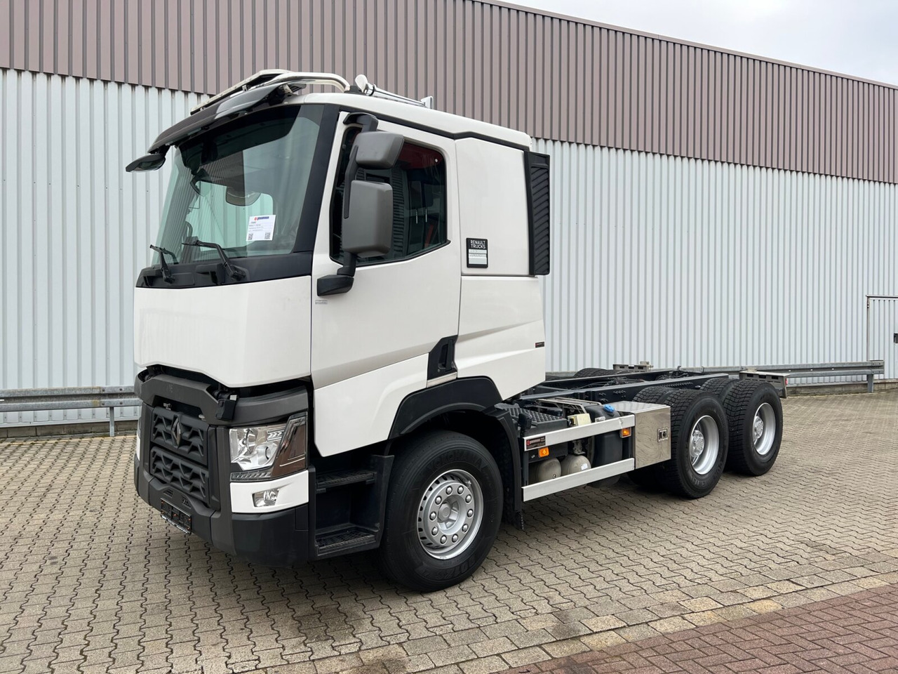 Renault C 520 6x4 C 520 6x4, Retarder, Nebenantrieb - Camião chassi: foto 1 Renault C 520 6x4 C 520 6x4, Retarder, Nebenantrieb - Camião chassi: foto 1