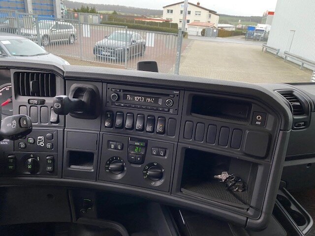 Camião furgão Scania R450 LB 6x2-4 R450 LB 6x2-4 Getränkekoffer, Retarder, Lift-/Lenkachse, Stapleraufnahme: foto 4