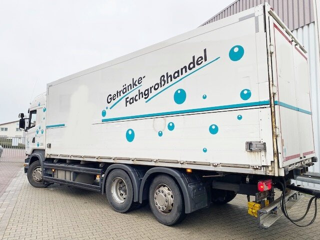 Fotografia de interior 3: Camião furgão Scania R450 LB 6x2-4 R450 LB 6x2-4 Getränkekoffer, Retarder, Lift-/Lenkachse, Stapleraufnahme