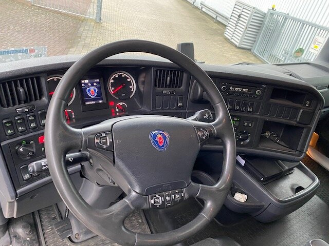 Fotografia de interior 2: Camião chassi Scania R450 LB 6x2-4 R450 LB 6x2-4, Retarder, Lift-/Lenkachse, 12x Vorhanden!