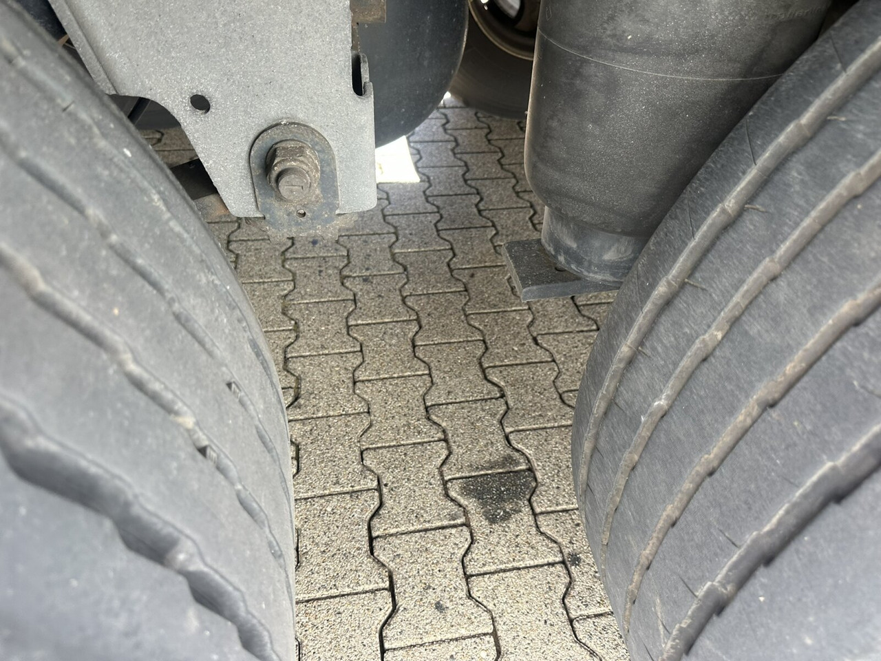 Schmitz Cargobull SKO 24/L-13.4 FP 60 COOL SKO 24/L-13.4 FP 60 COOL - Semi-reboque frigorífico: foto 3 Schmitz Cargobull SKO 24/L-13.4 FP 60 COOL SKO 24/L-13.4 FP 60 COOL - Semi-reboque frigorífico: foto 3