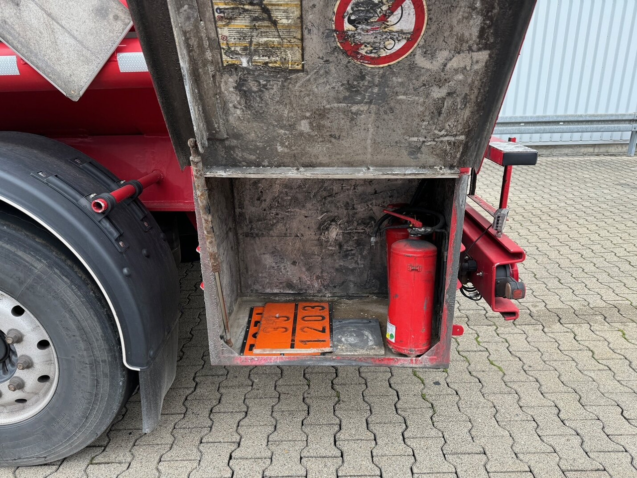 Semirreboque tanque Schrader Z-STA 24-42.7/4 Tankauflieger Z-STA 24-42.7/4, 4 Kammern, ca. 42700l, 2x Liftachse, Oben-/Untenbefüllung: foto 10