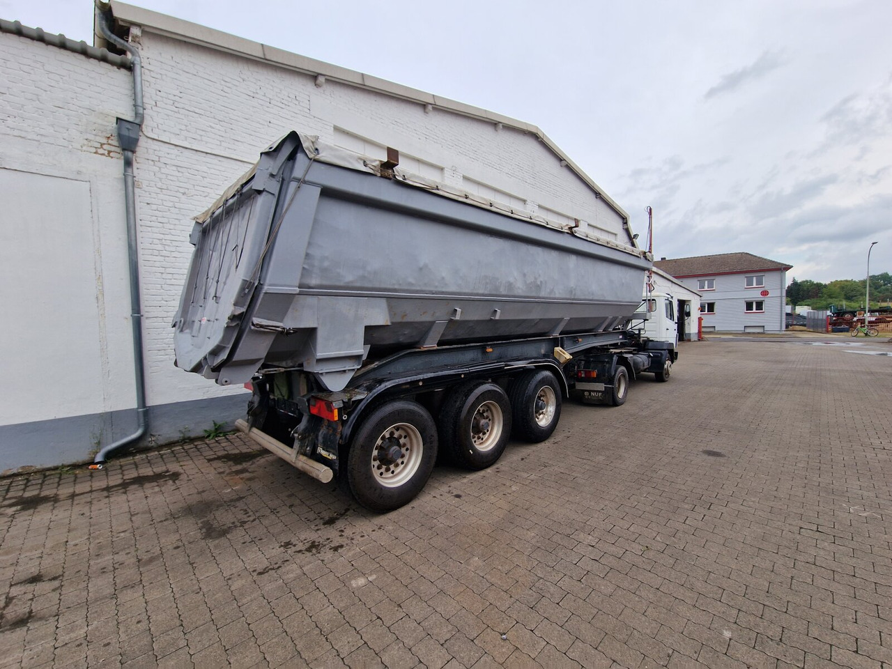 Meierling MKS 24 Meierling Combimulde MSK 24, 5.600 kg Leergew., 24 cbm - Semi-reboque: foto 4 Meierling MKS 24 Meierling Combimulde MSK 24, 5.600 kg Leergew., 24 cbm - Semi-reboque: foto 4