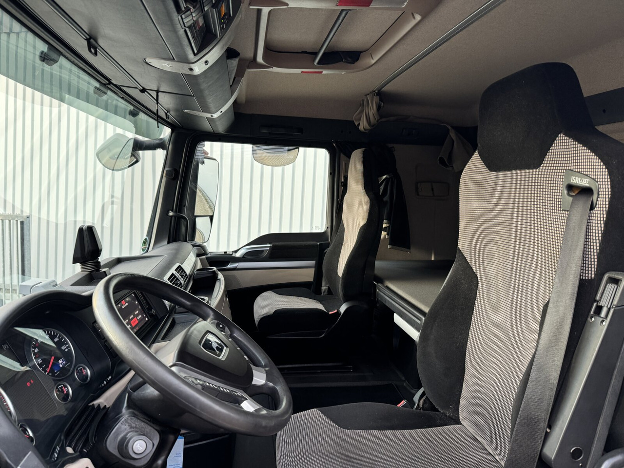 MAN TGX 18.420 4x2 BLS TGX 18.420 4X2 BLS, Retarder - Tractor: foto 2 MAN TGX 18.420 4x2 BLS TGX 18.420 4X2 BLS, Retarder - Tractor: foto 2