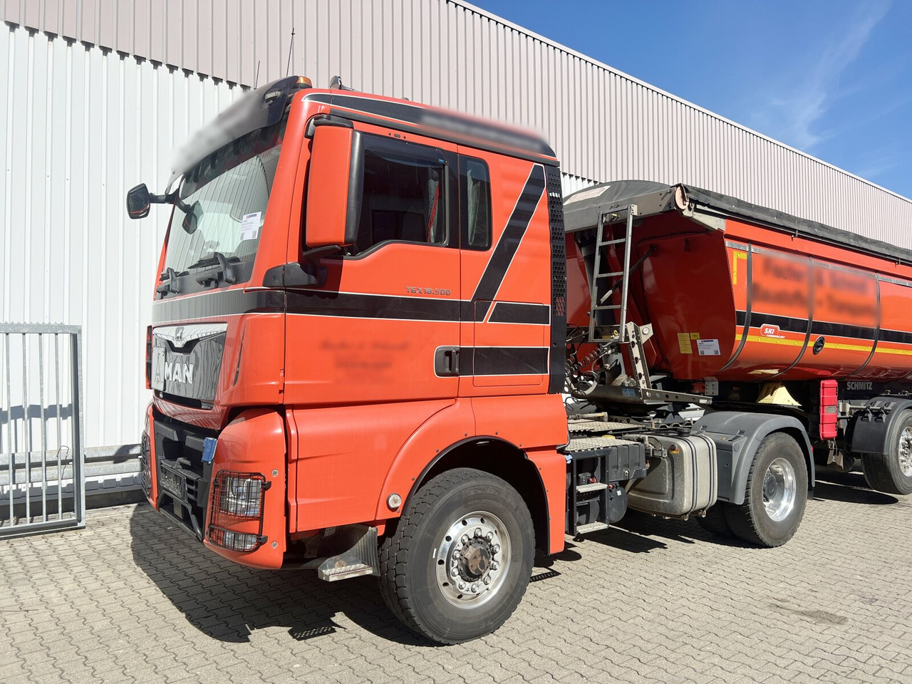 MAN TGX 18.500 4X4H BLS TGX 18.500 4X4H BLS, PriTarder, HydroDrive, Kipphydraulik - Tractor: foto 1 MAN TGX 18.500 4X4H BLS TGX 18.500 4X4H BLS, PriTarder, HydroDrive, Kipphydraulik - Tractor: foto 1
