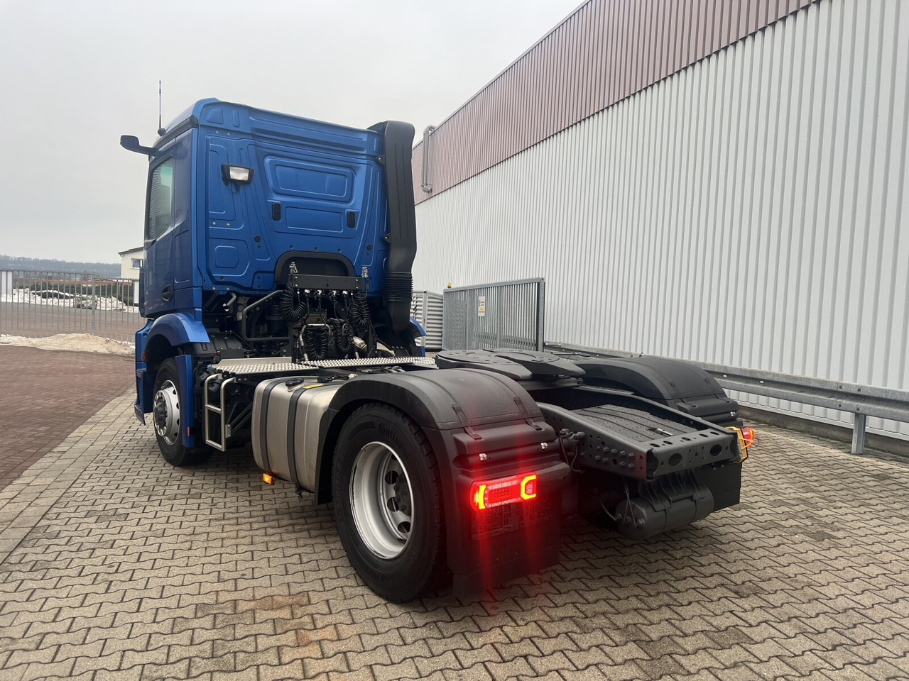 Tractor novo Mercedes-Benz Actros 1843 LS 4x4 HAD Actros 1843 LS 4x4 HAD, HydroDrive, MirrorCam, MultimediaCockpit: foto 11 Tractor novo Mercedes-Benz Actros 1843 LS 4x4 HAD Actros 1843 LS 4x4 HAD, HydroDrive, MirrorCam, MultimediaCockpit: foto 11