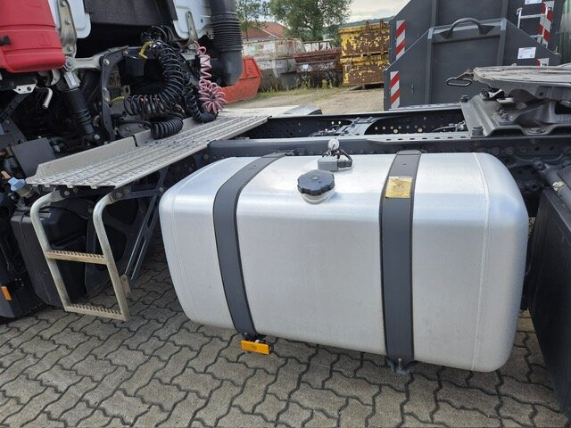 Mercedes-Benz Actros 1846 LS 4x2 Actros 1846 LS 4x2, MultimediaCockpit, StreamSpace, ADR, 2x Vorhanden! - Tractor: foto 2 Mercedes-Benz Actros 1846 LS 4x2 Actros 1846 LS 4x2, MultimediaCockpit, StreamSpace, ADR, 2x Vorhanden! - Tractor: foto 2