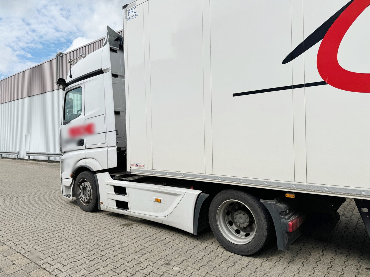 Leasing de Mercedes-Benz Actros 1848 LS 4x2 Actros 1848 LS 4x2, Vollumer ,Retarder Mercedes-Benz Actros 1848 LS 4x2 Actros 1848 LS 4x2, Vollumer ,Retarder: foto 11