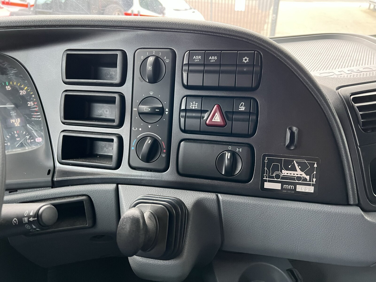 Mercedes-Benz Actros 2141 K 4x2 Actros 2141 K 4x2 - Tractor: foto 2 Mercedes-Benz Actros 2141 K 4x2 Actros 2141 K 4x2 - Tractor: foto 2