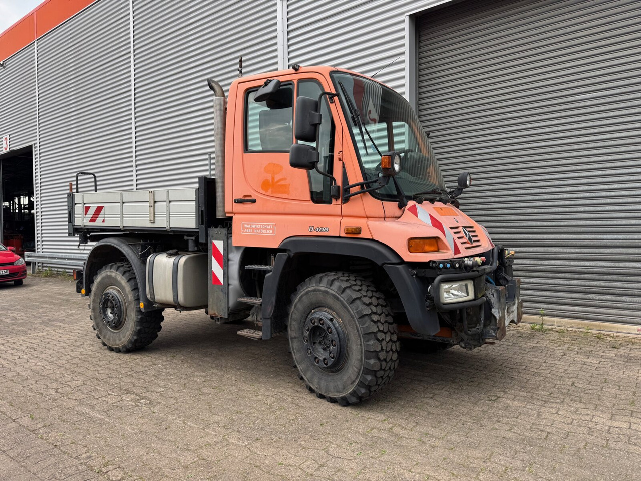 Unimog U 400 405/12 4x4 U 400 405/12 4x4, Kipper, Kommunalhydraulik, VarioPilot, Zapfwelle - Veículo comercial: foto 1 Unimog U 400 405/12 4x4 U 400 405/12 4x4, Kipper, Kommunalhydraulik, VarioPilot, Zapfwelle - Veículo comercial: foto 1