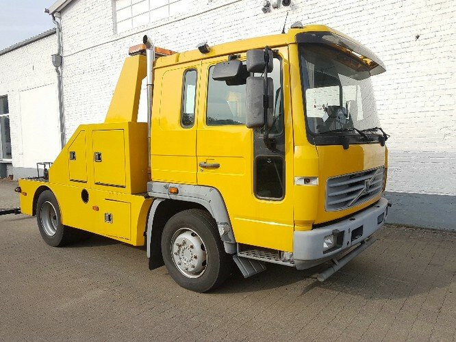 Camião transporte de veículos Volvo FL 612 L FL 612 L, Abschleppwagen Hubbrille 3 to: foto 11
